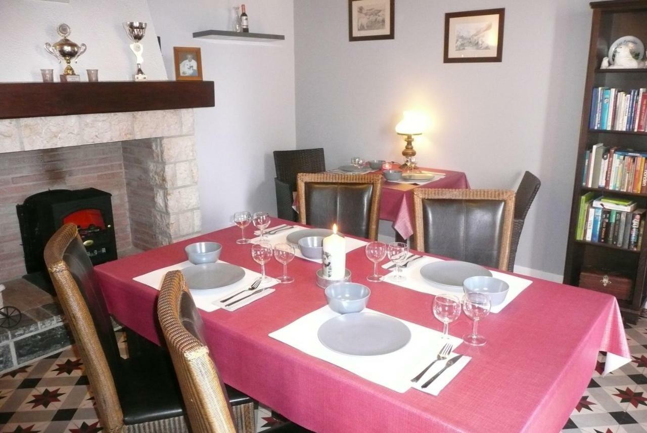 Domaine Serrot Saint-Elix-Theux Extérieur photo