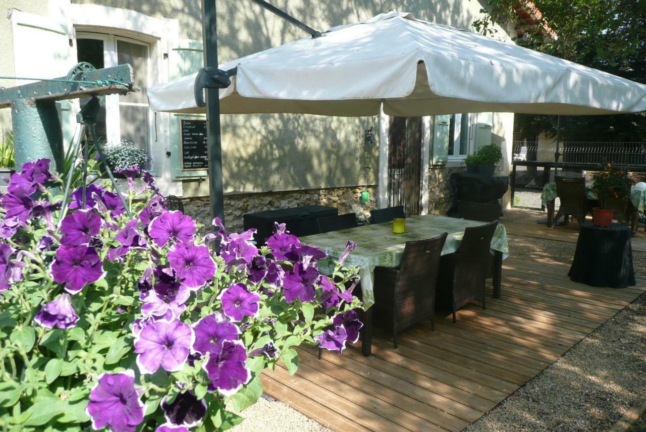 Domaine Serrot Saint-Elix-Theux Extérieur photo