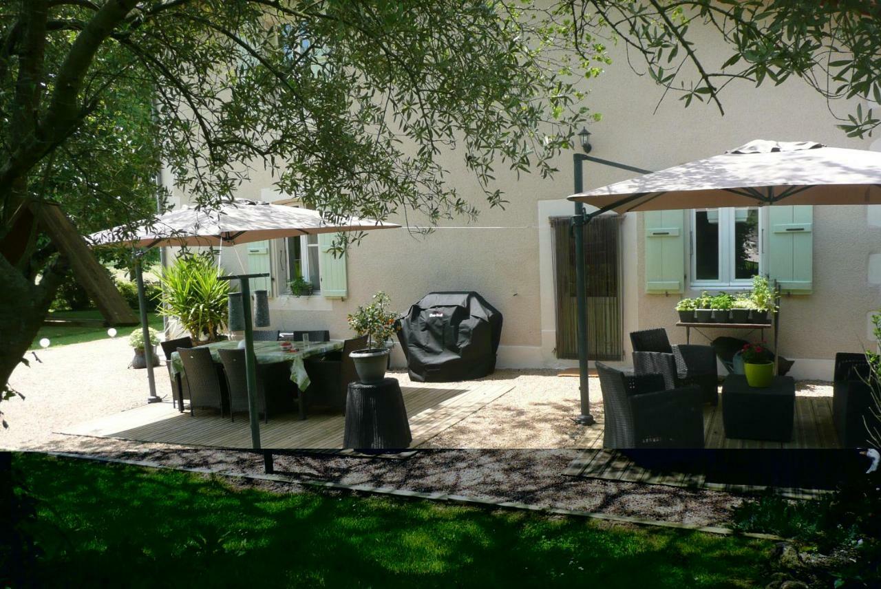 Domaine Serrot Saint-Elix-Theux Extérieur photo